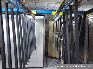 Верхняя подвеска окрашиваемых деталей