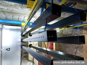 Верхняя подвеска окрашиваемых деталей